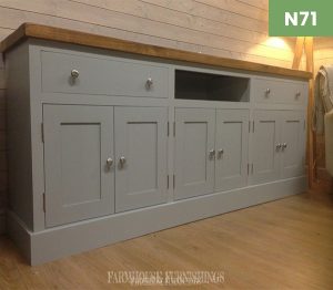 TV Unit/Huge 7ft Plank Top Sideboard